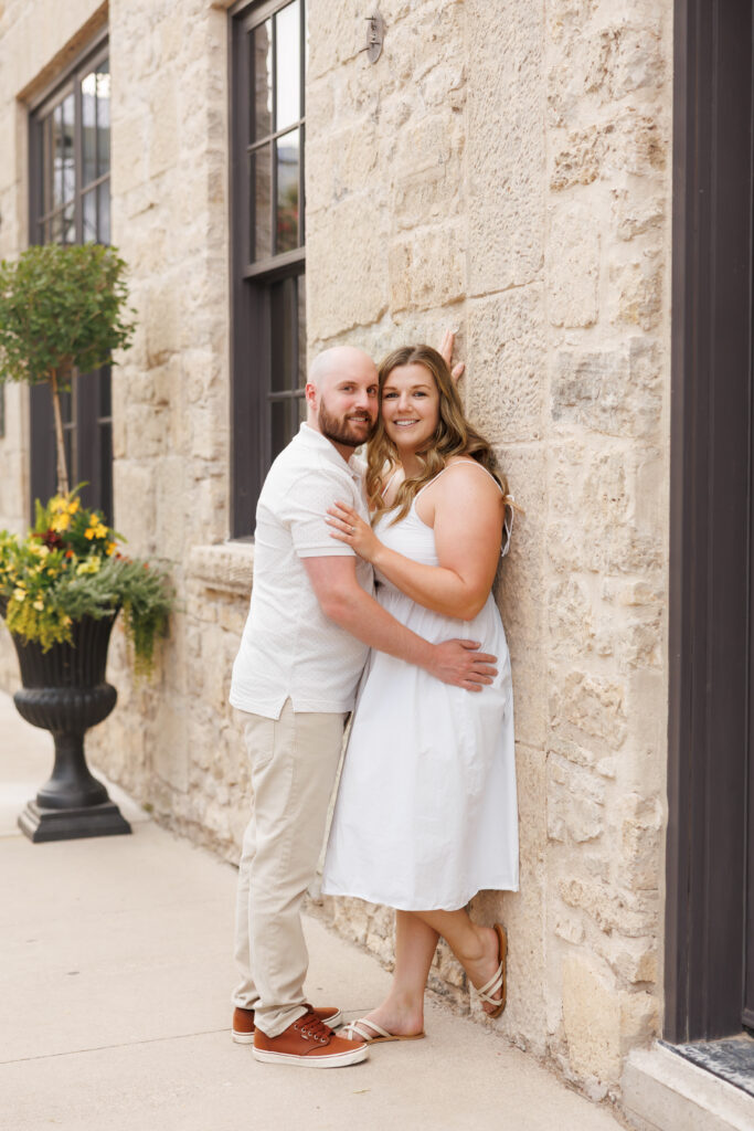 True-to-colour engagement portraits by Elora Mill