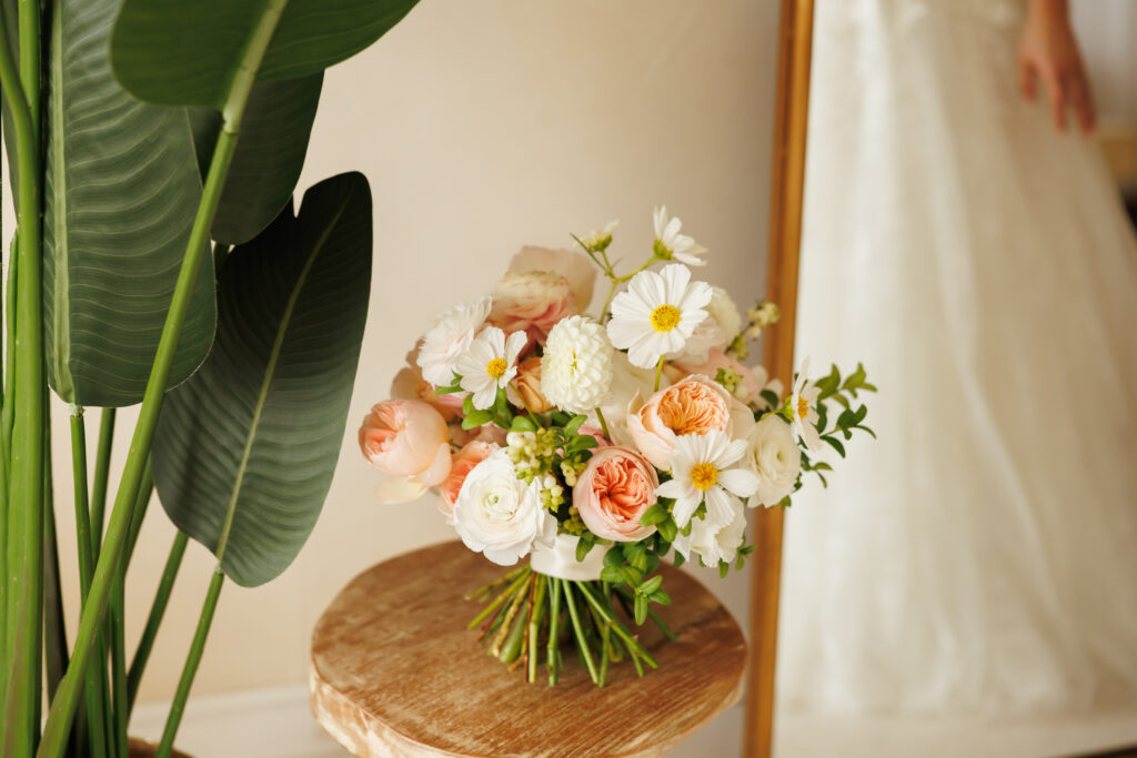 bridal detail photos at park hill studios near cambridge mill